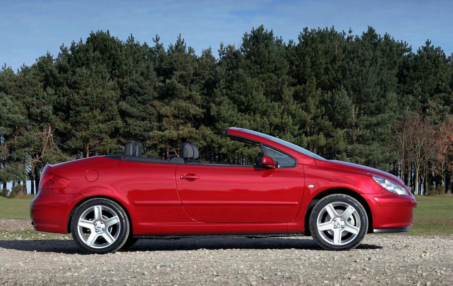  Peugeot 307 CC 2003 года  (UK) (фото 11 из 12)